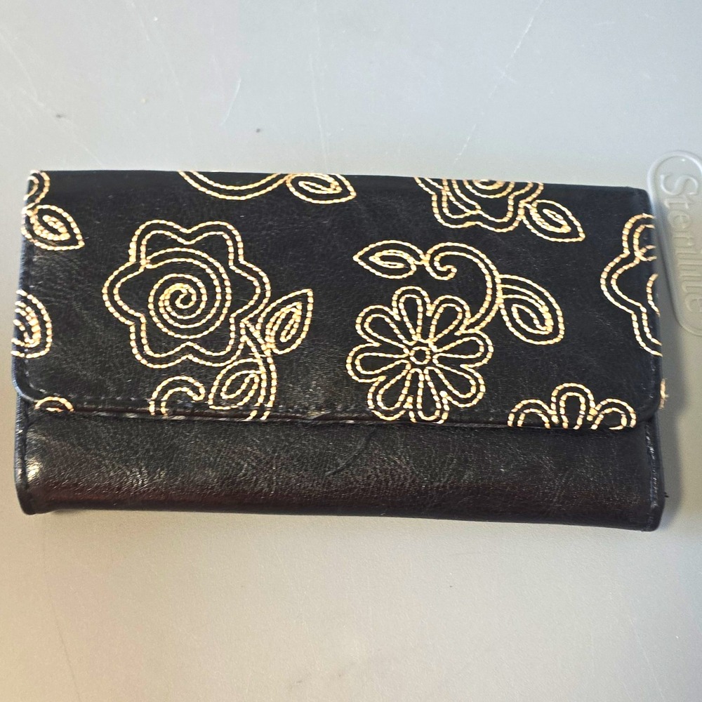 Women's Black Beige Floral Checkbook Folding Wallet w/ Snap Closure, Cards
